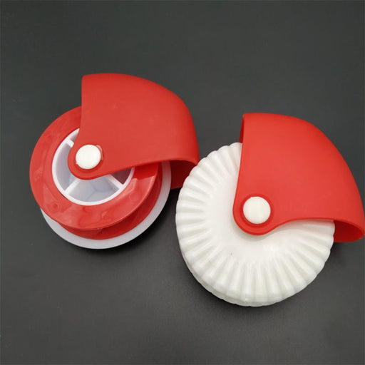 Pastry Wheel Decorator - gadgetszap