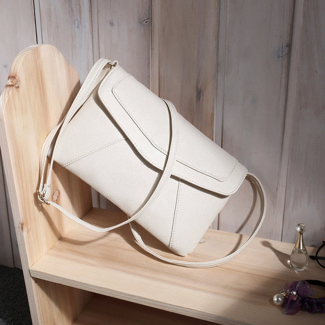 Lavish Female  Vintage Leather Handbag 2019 - Gadgetszap